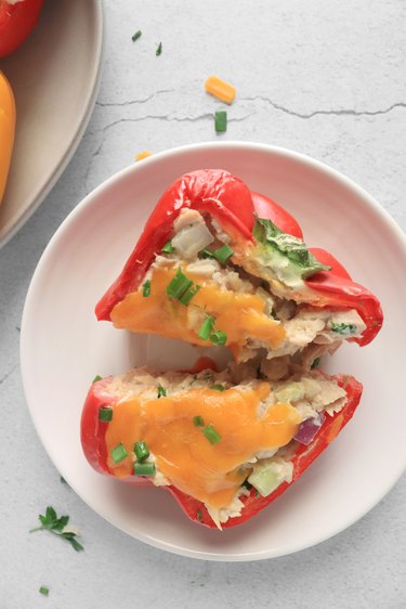 Finished tuna melt stuffed peppers with chives