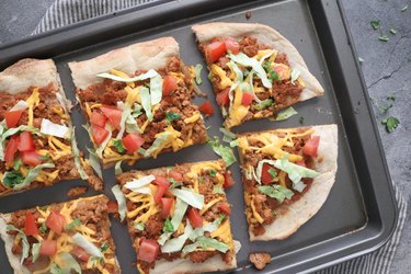 Taco pizza recipe