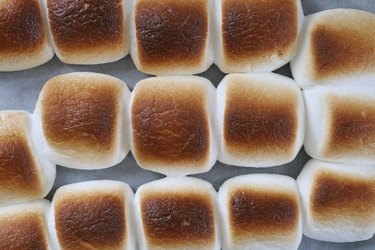 Toast marshmallows