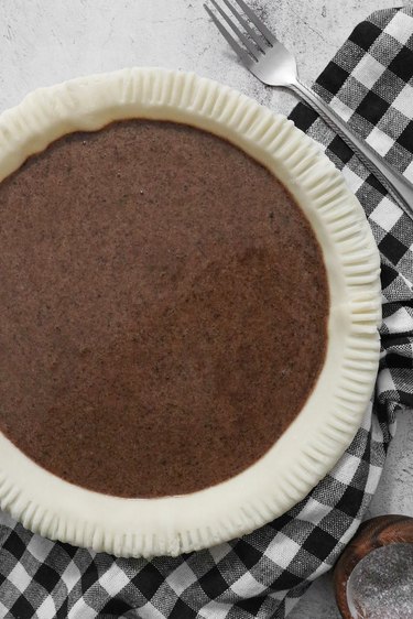 Pour chocolate chess pie filling