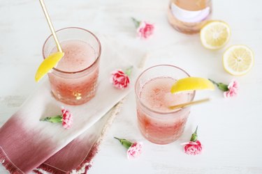 Frozen rose wine cocktail
