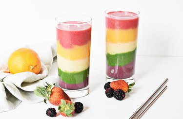 How to Make a Rainbow Smoothie