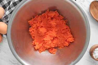 Add blended carrots to large bowl