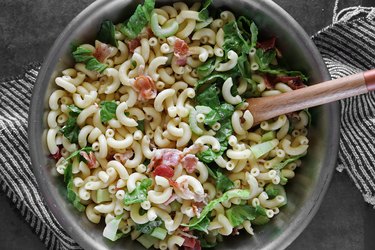 Toss the macaroni with lettuce, celery and bacon