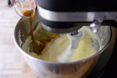 Orange Creamsicle Layer Cake Recipe