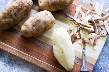 How to Make Everything Bagel Tater Tots