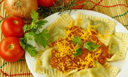 Spoon the pomodoro over a protein-filled ravioli, and dinner is served!