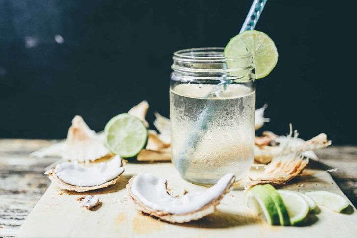 10 Health Benefits of Coconut Water
