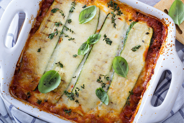 30 Healthy Lasagna Recipes | There are so many simple and easy ways you can upgrade your favorite lasagna recipes to make them healthier - use ricotta and cottage cheese instead of mozzarella to make it low fat, use zucchini and eggplant instead of lasagne noodles to make it gluten free, and add vegetables instead of meat to make it vegetarian or vegan. If you're looking for the best low calorie and low carb lasagna recipes, this post has tons of ideas to inspire you!